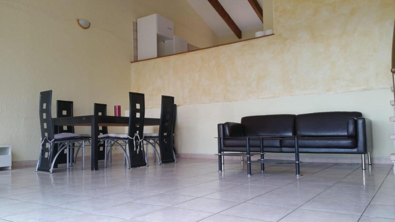 Cerbere Terrimbo Apartment ภายนอก รูปภาพ